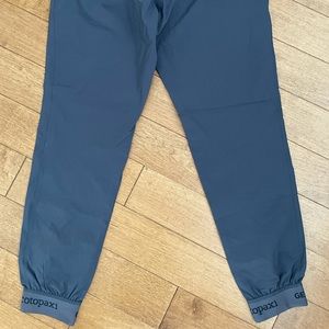 Women’s Cotopaxi hiking pants
